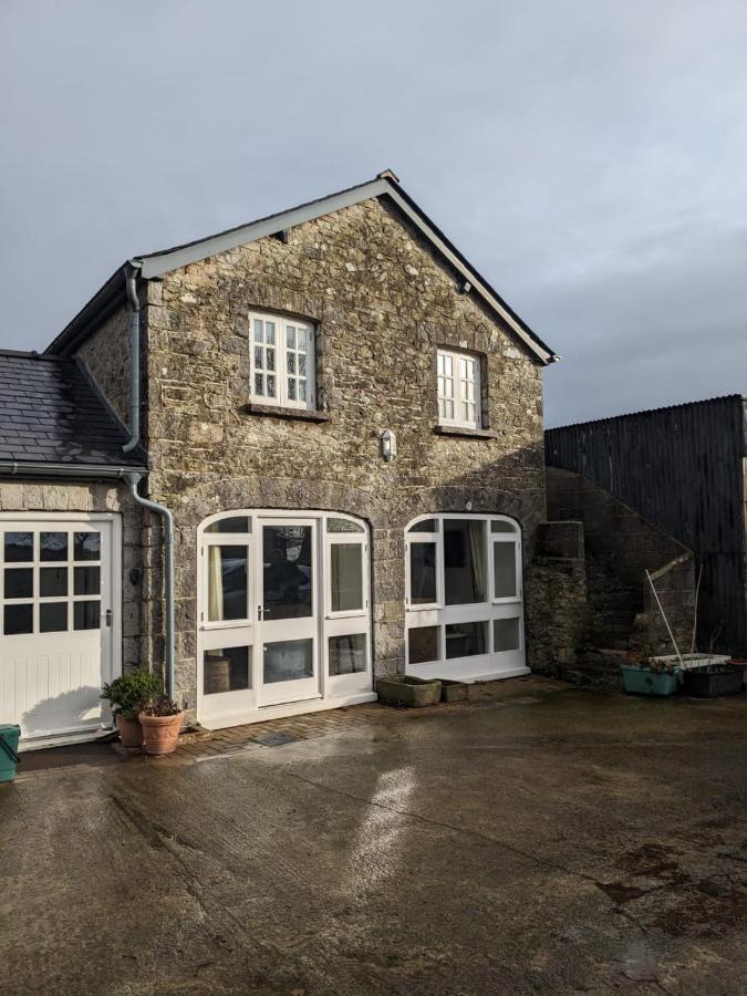2 Stable Cottage, Llanbethery Llancarfan 외부 사진